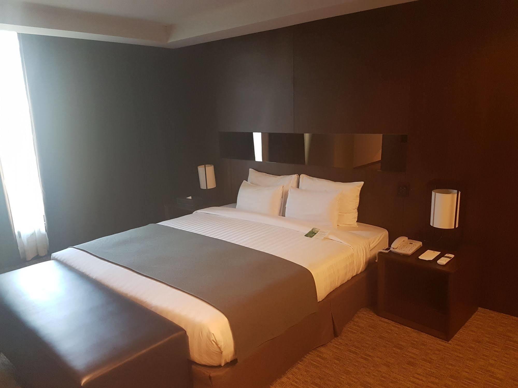 Best Western Incheon Royal Hotel Exterior photo